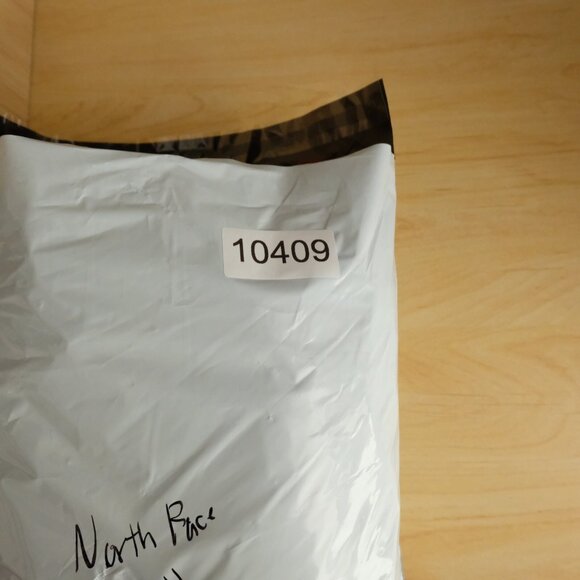 The North Face ATG Jacket Mens Small Red Blue Winter Shell Ski Nylon Hooded - Picture 10 of 10